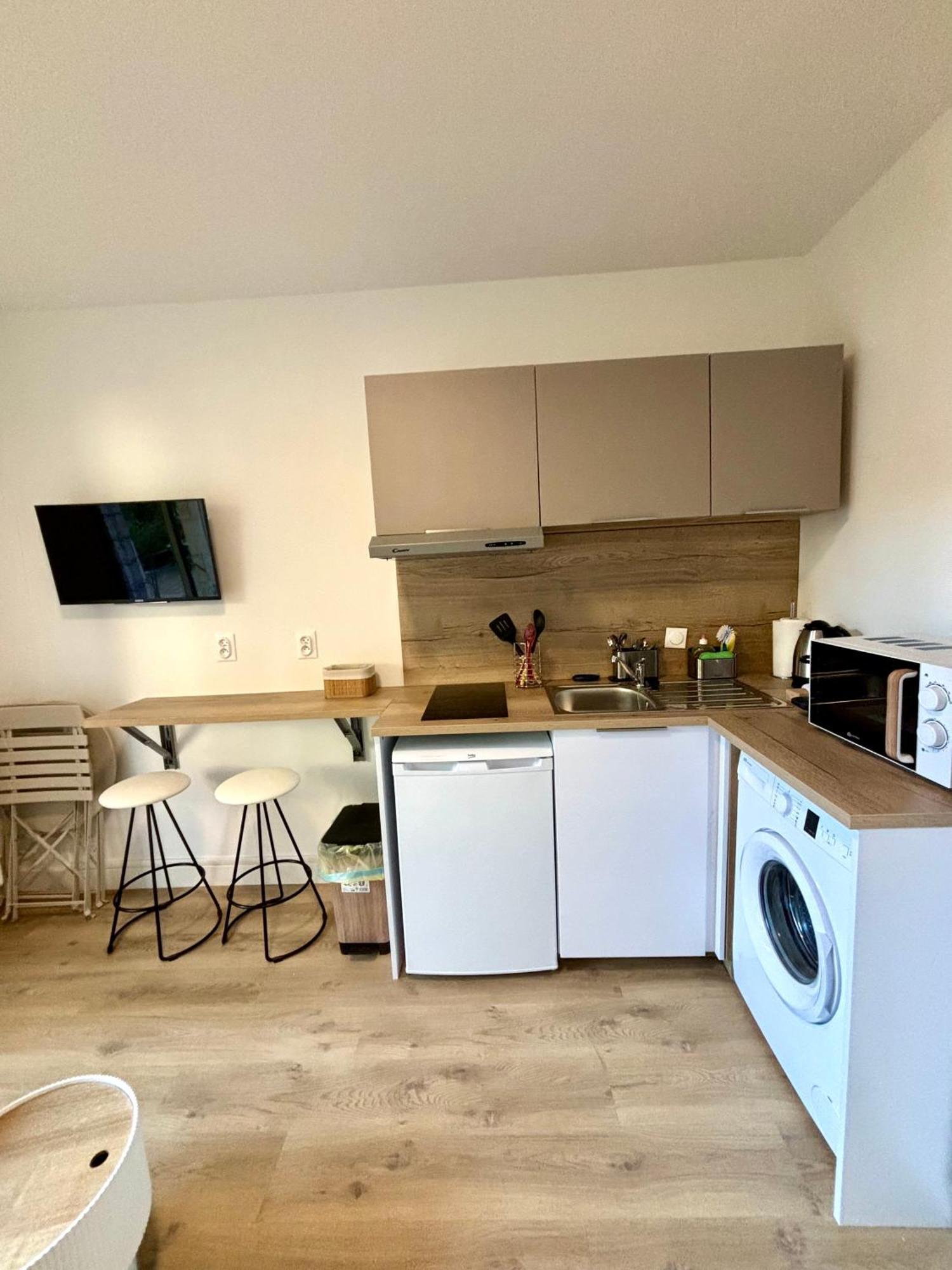 Studio En Rez De Jardin Deauville Centre Et Plage Екстериор снимка